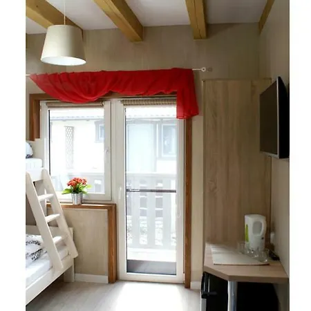 Reyes Ii - Klimatyzowane 홈스테이